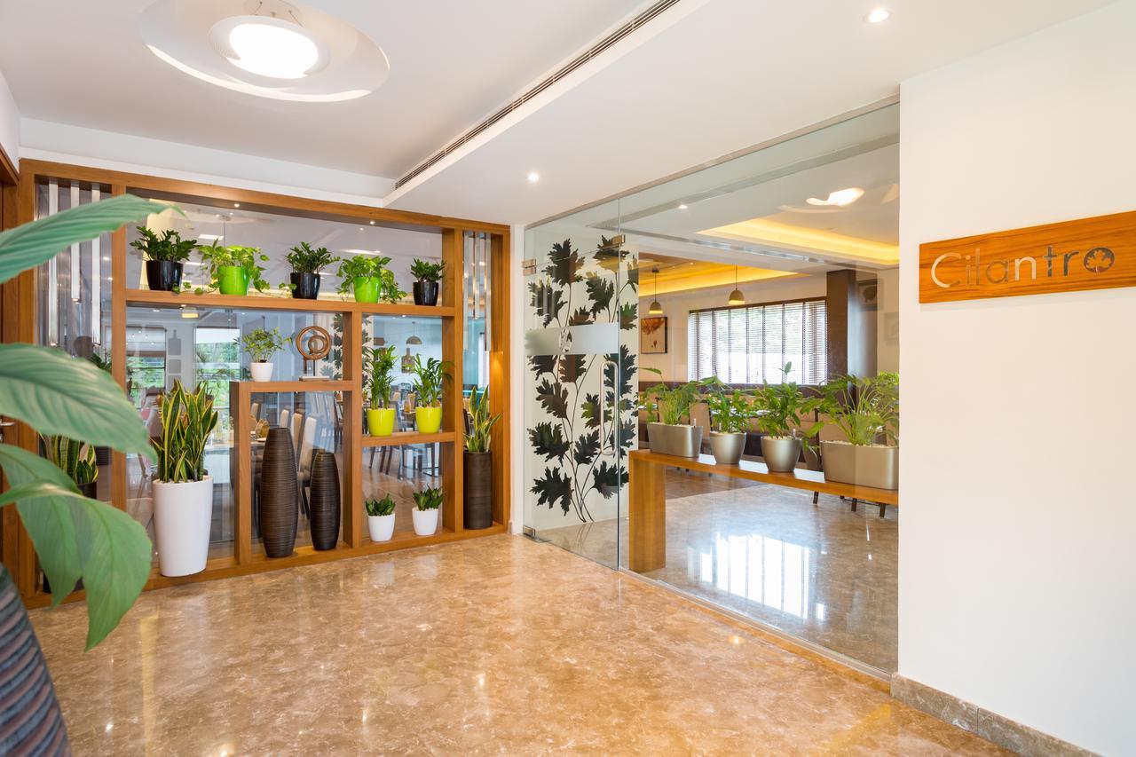 Sugar Business Hotel Kochi Eksteriør billede