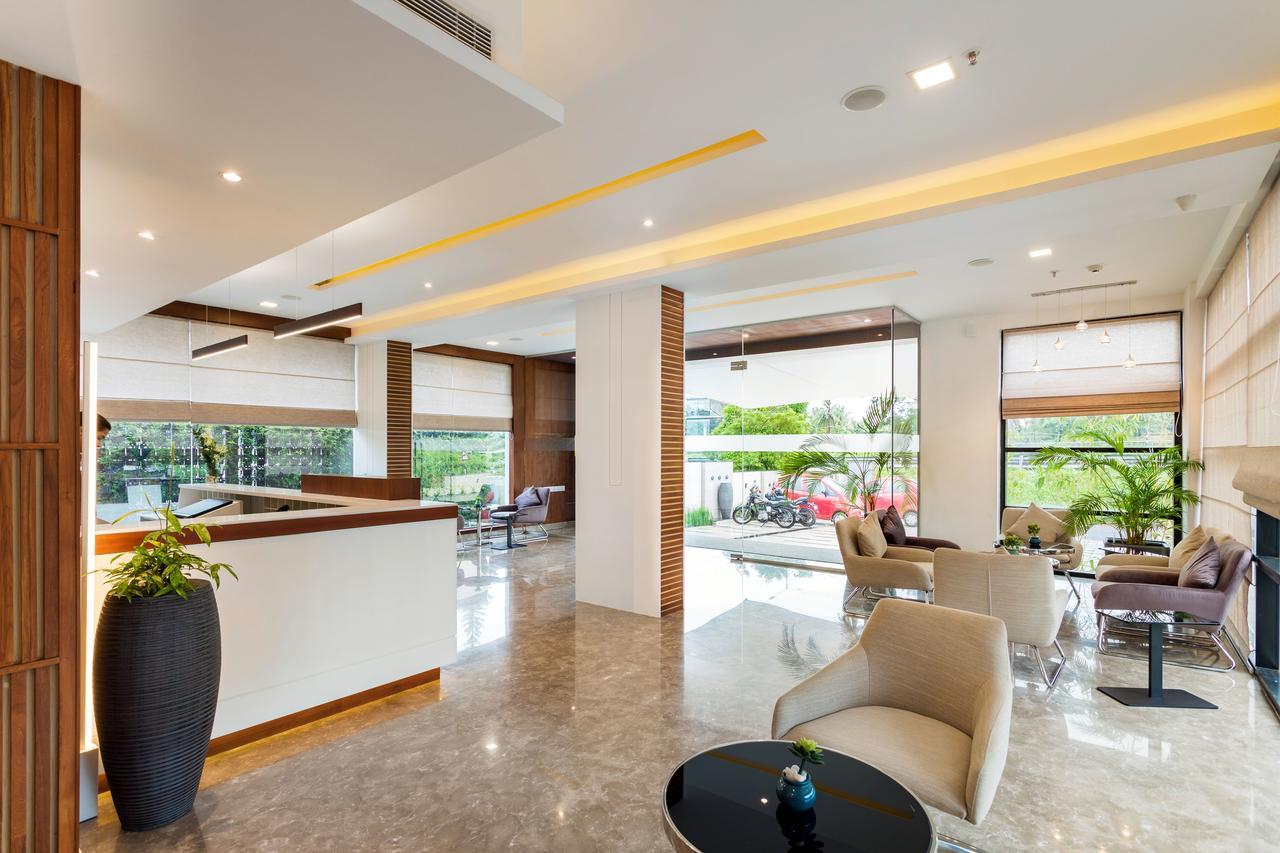 Sugar Business Hotel Kochi Eksteriør billede